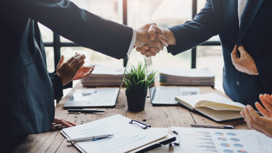 FS_M&A_GettyImages-1405256591