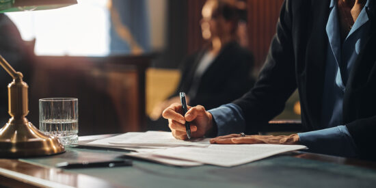 FS_Litigation_GettyImages-1346156665